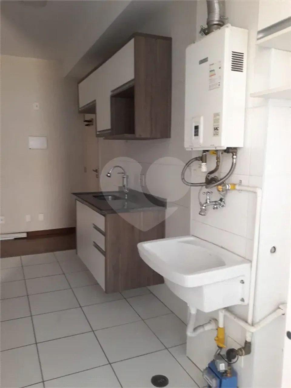 Apartamento Mobiliado com Móveis Planejados em Todos os Cômodos! - Foto 4