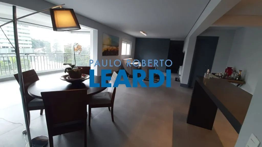 APARTAMENTO - MORUMBI - SP