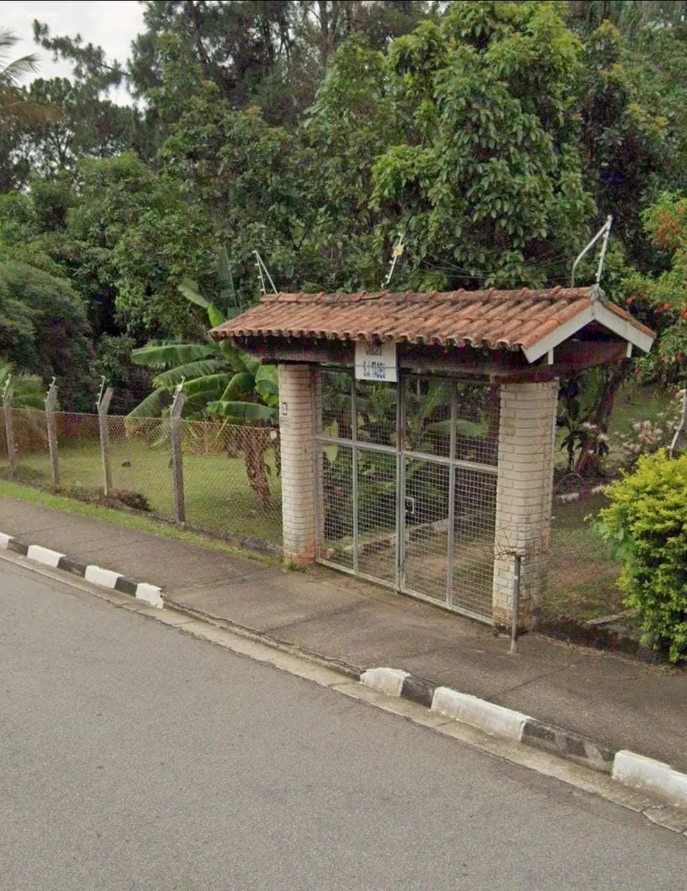 Casa para venda em Pinheirinho com 3 quartos, 270m² - Foto 2