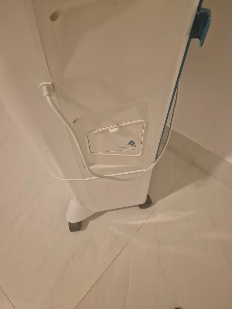 Excelente climatizado vertical  - Foto 2