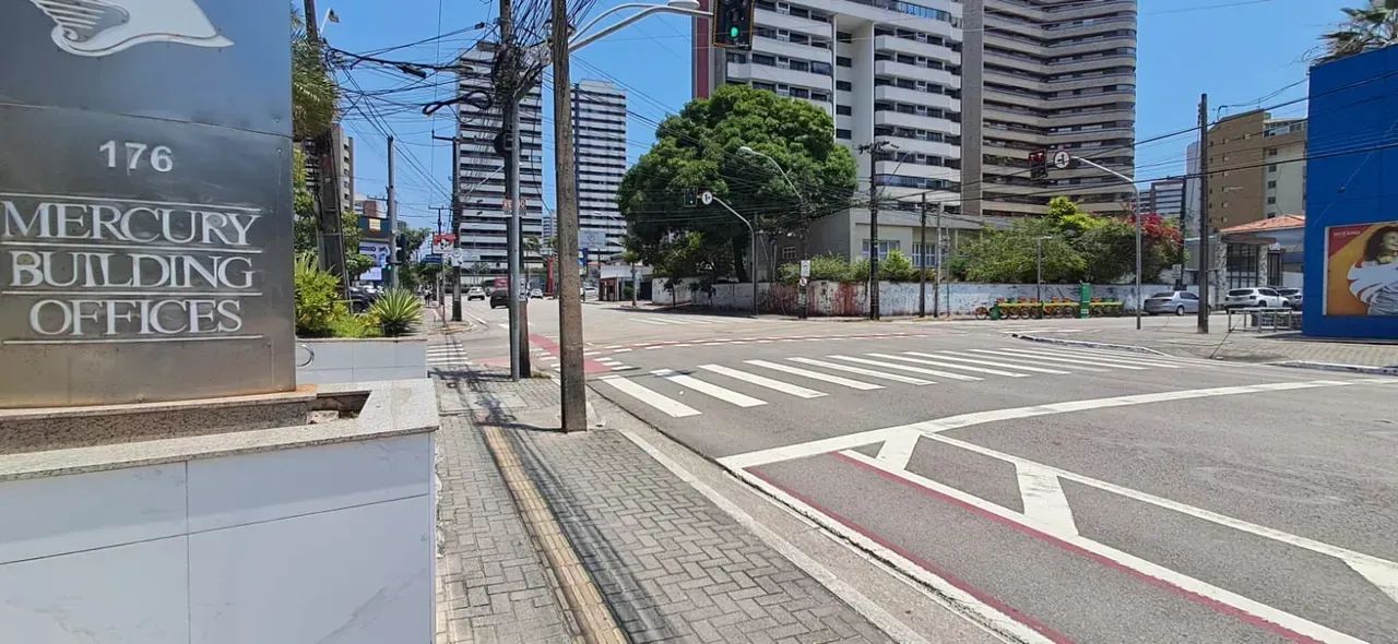 Sala Comercial de 74m² no Edifício Mercury | 9º Andar | Excelente Localização - Foto 2