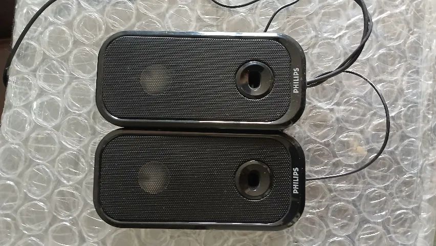 Caixa de Som Portátil Philips SPA5200 para Notebook - Design Clip-on