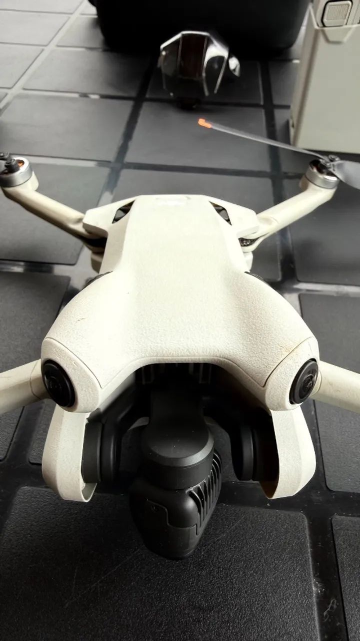 Dji mini 4 pro fly more combo - Foto 2