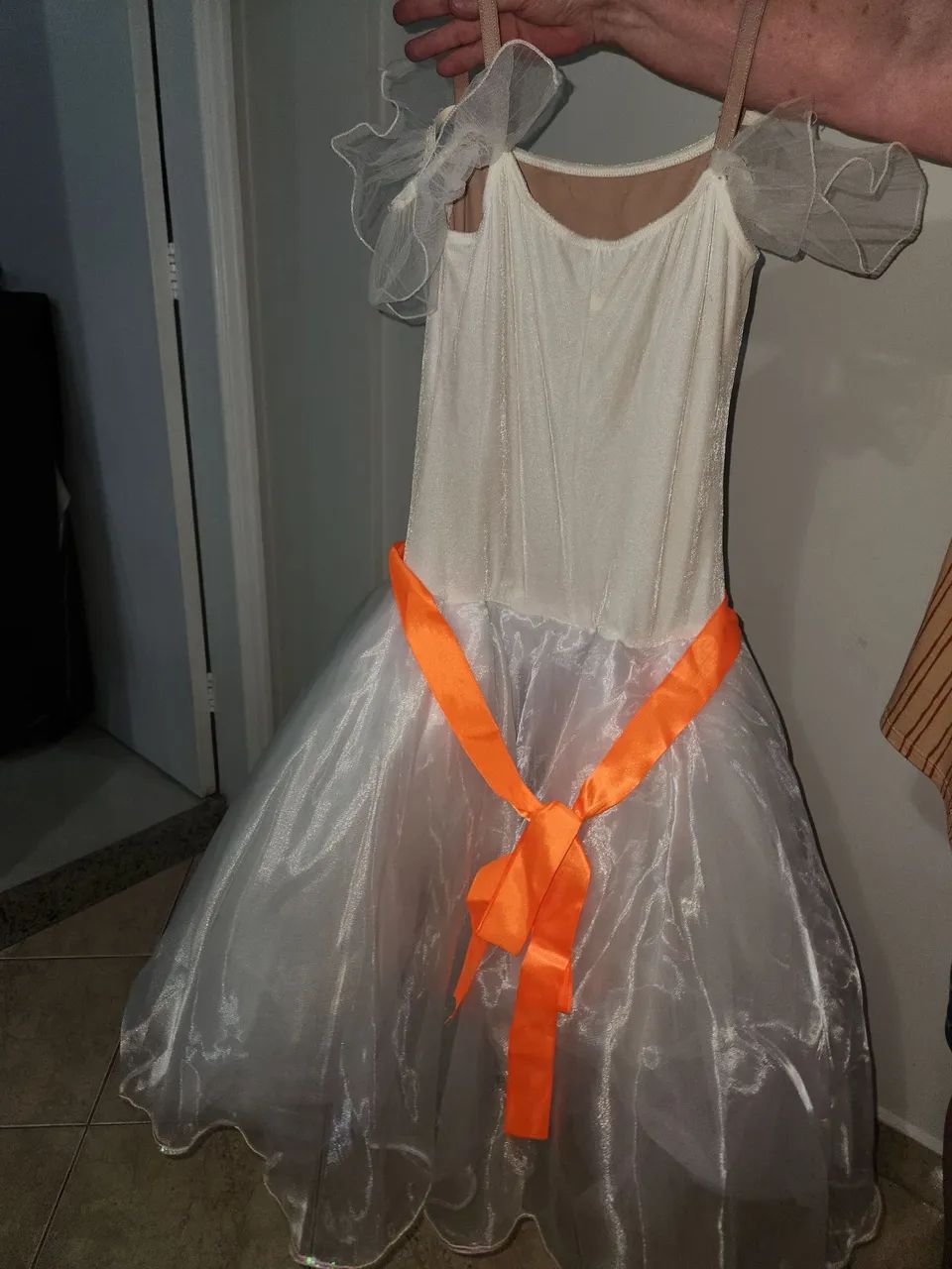 Vestido Branco Ballet Com Fita Laranjas