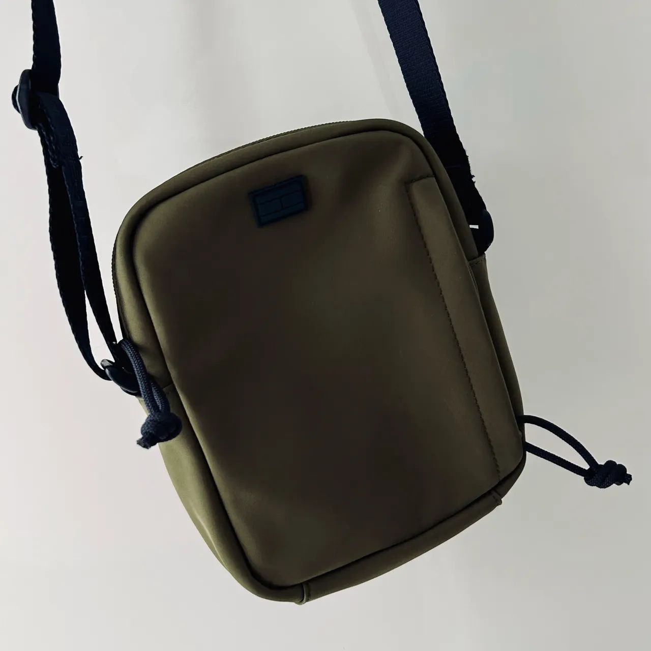 Bolsa Transversal TH Tommy Hilfiger Original Comprada em Nova York - Foto 5