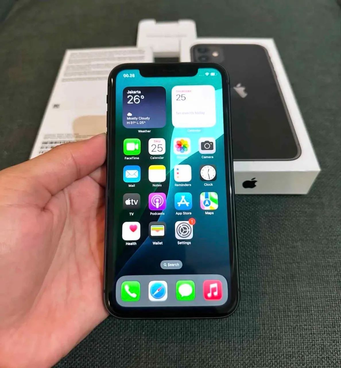 iPhone 11 64GB semi novo funcionando tudo  - Foto 2