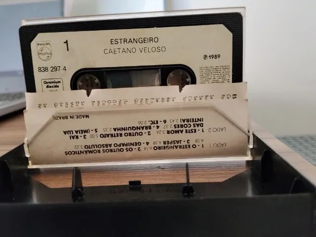 Fita k7 Caetano Veloso Estrangeiro - Foto 3