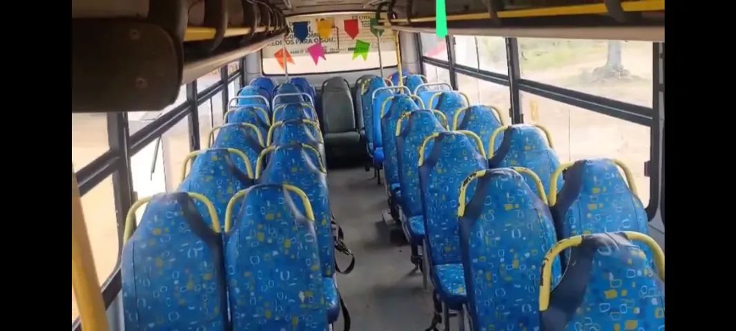 Micro ônibus Mercedes 2012 - Foto 8