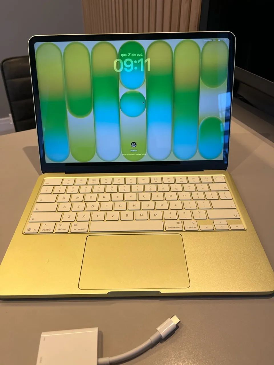 Mac book neo 512
