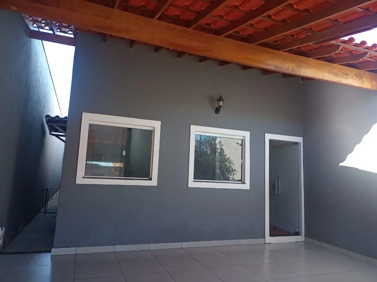 AFM - Casa de 3 Quartos OPORTUNIDADE!