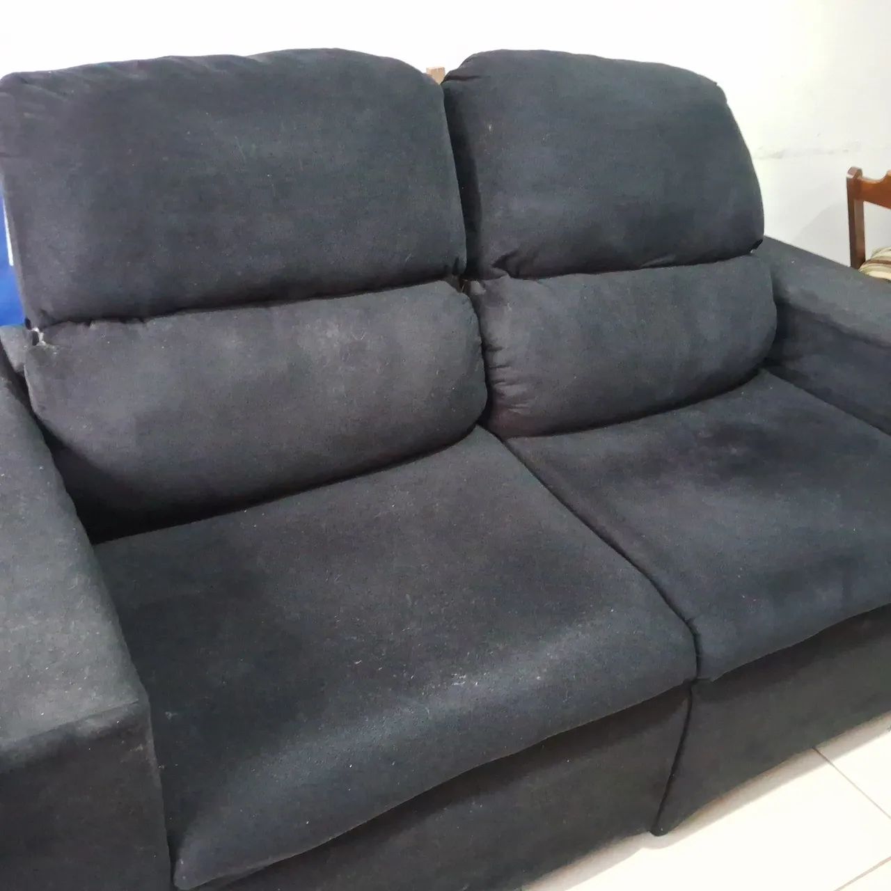 Vendo sofá retrátil de 2lugares usado