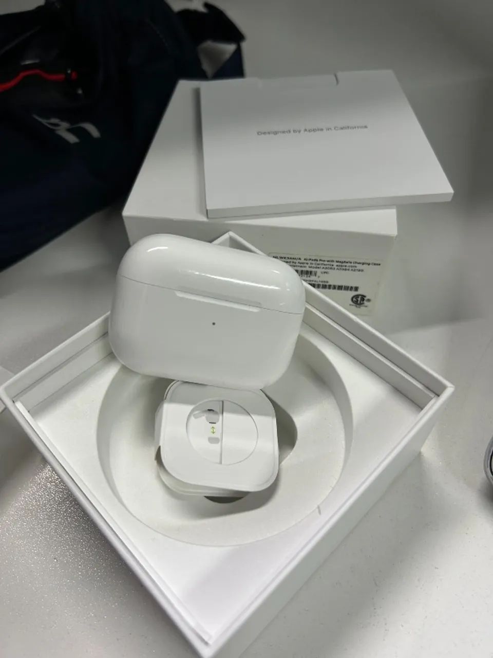 AirPods Pro 3 - Foto 3