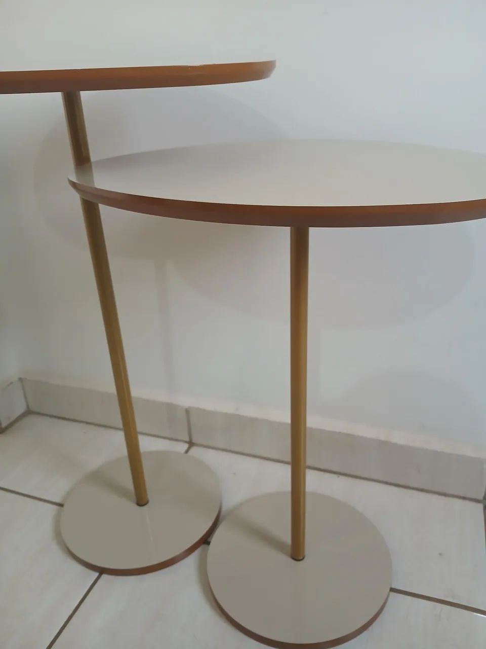 Vendo kit mesas laterais off White  - Foto 2