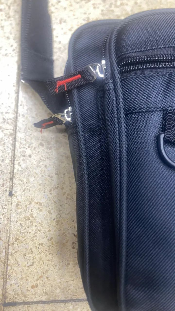 Bolsa transversal oakley  - Foto 4