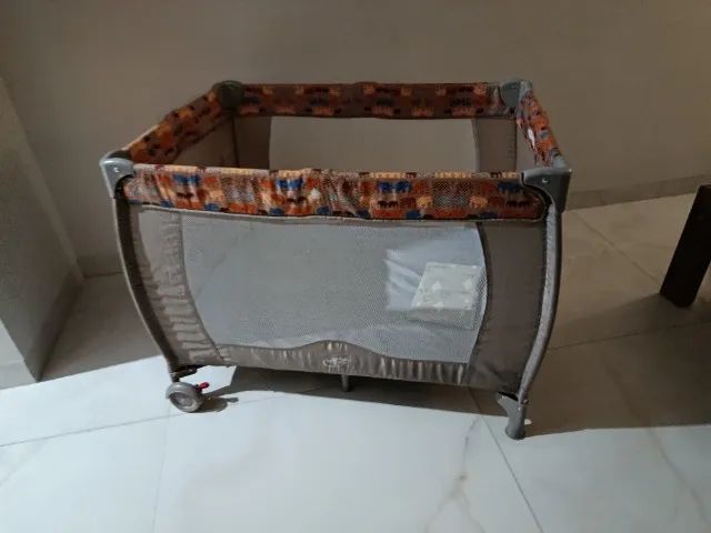 Berço dobrável com colchão 467358947959132160