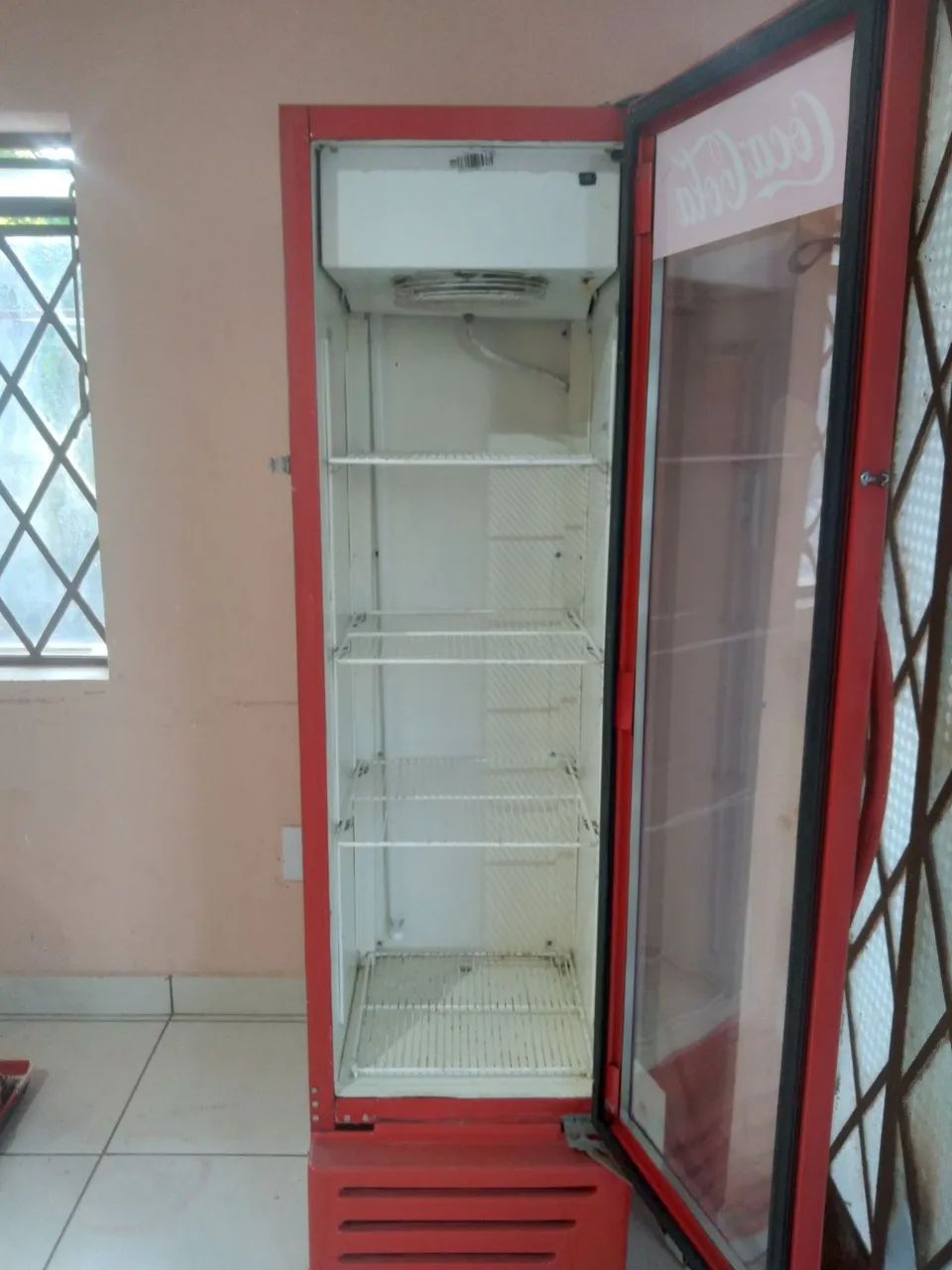 Refrigerador coca cola
