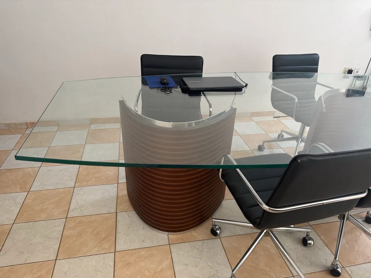 Mesa de Vidro de Alto Padrão - Excelente Estado - Foto 5