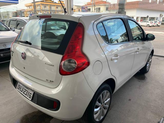 Fiat Palio 1.6 Essence - automatic - Foto 4