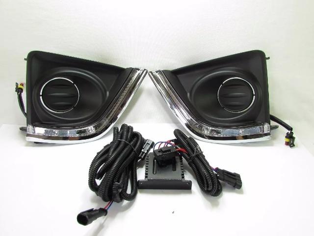 Jogo Moldura Farol Milha Corolla 2015 2016 2017 Daylight LED