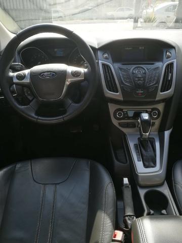 Ford Focus Sedã Automatico 2014 - Foto 4
