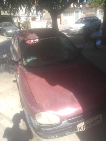 Corsa ano 1995 atrasado , mas tem documento na mão em São José da coroa grande