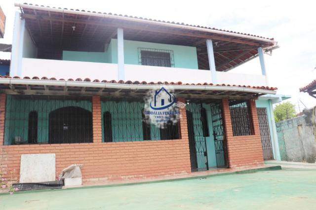 Casa Solta, Duplex, 720 m2 de Terreno, em Itapuã-HC073
