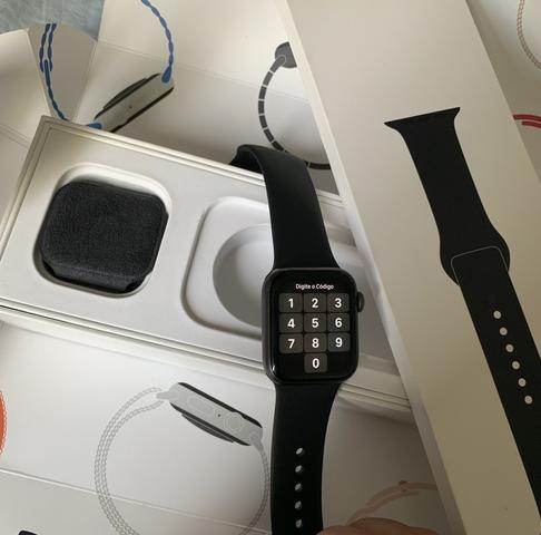Vendo Apple Watch série 4 40mm novíssimo - Foto 2