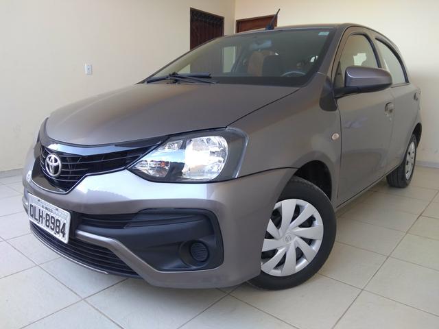 ETIOS Hatch X 1.3L Flex Manual 2019 - Foto 3