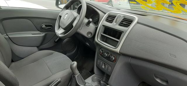 Renault Logan - Foto 3