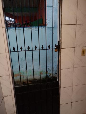 Vendo-se uma casa na chapada do rio vermelho. *21
