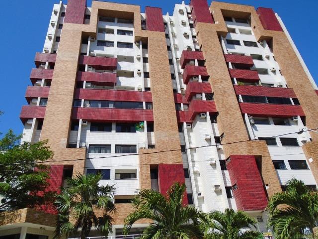 Ed. Álvaro Garcêz, Meireles, 97m2, 3 Suítes, Varanda e 2 Vagas. Próximo A Beira Mar - Foto 2