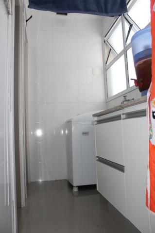 4 quartos, 2 suítes, varanda, elevador, 3 vagas livres, lazer e excelente localização. - Foto 15
