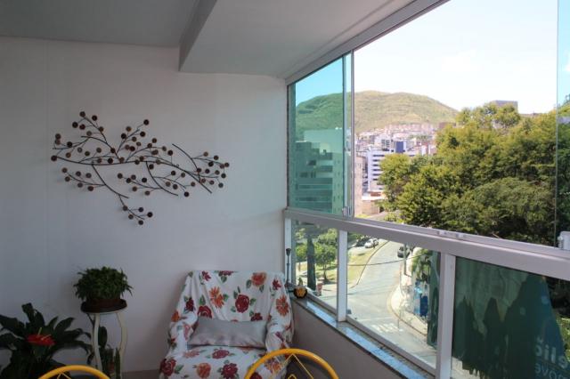4 quartos, 2 suítes, varanda, elevador, 3 vagas livres, lazer e excelente localização. - Foto 17