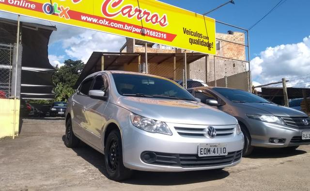 Voyage 1.0 flex 2011 (68.000km)