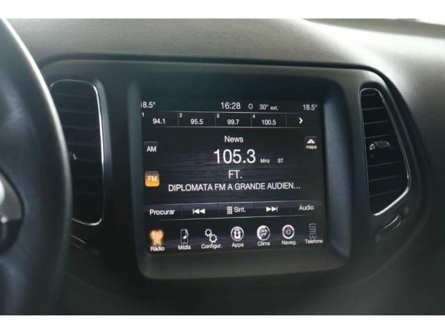 Jeep Compass LONGITUDE 2.0 4X4 - Foto 8