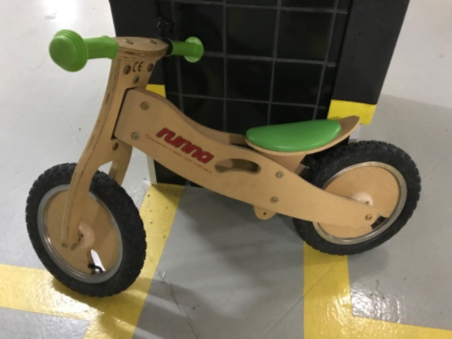 Bicicleta infantil runna sem pedal
