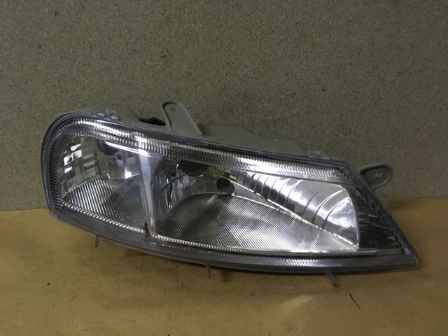 Farol Chevrolet Celta - Foto 5