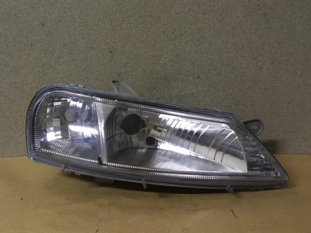 Farol Chevrolet Celta - Foto 2