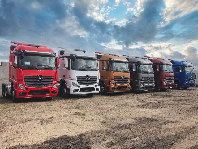 CONJUNTO 0KM MERCEDES BENZ ACTROS 2651 + RODOTREM BASCULANTE