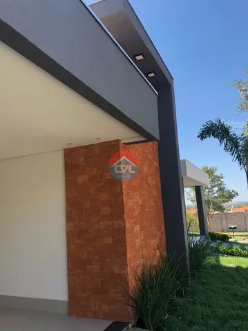 CASA NO RESIDENCIAL BELVEDERE codigo: 3675