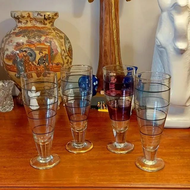 Antigas tulipas de chopp