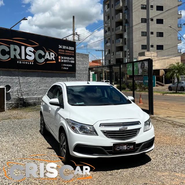 CHEVROLET ONIX 2013 Usados e Novos