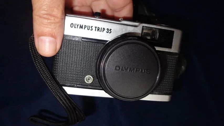 Olympus TRIP 35 com Manual de Instruções em Inglês. (Item para Colecionador ou Decoração)  - Foto 4