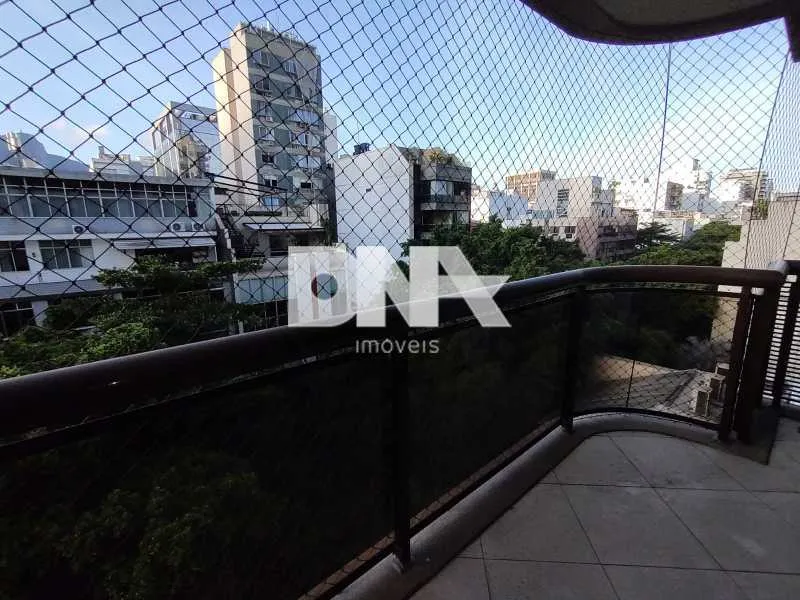 Flat luxuoso no quadrilátero com vista cinematográfica
