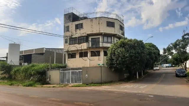 Sala para locação com 120m² no Santa Terezinha em Paulínia