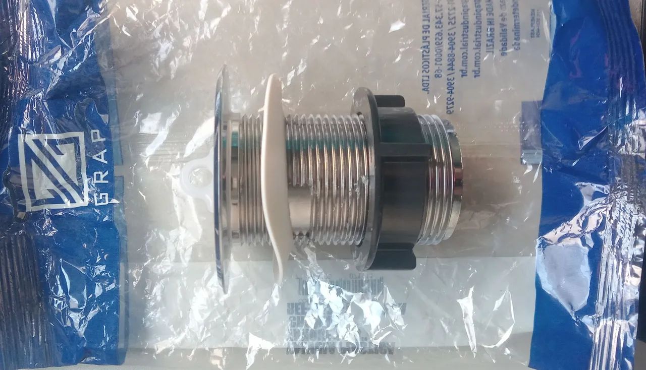 09 Válvula Tanque 1 1/4 Plástica Cromada - Foto 2