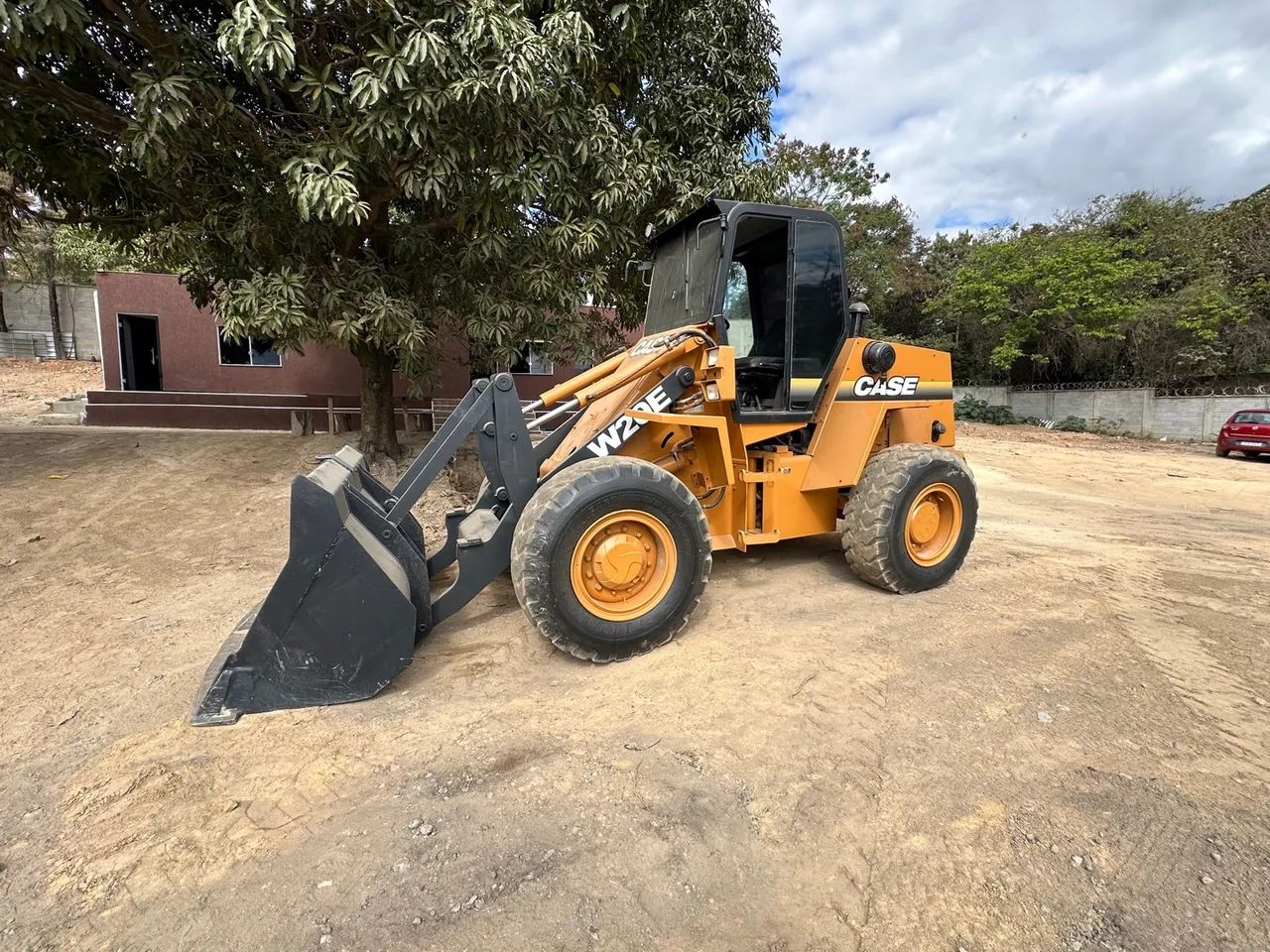 Pá Carregadeira Case W20E 2011 