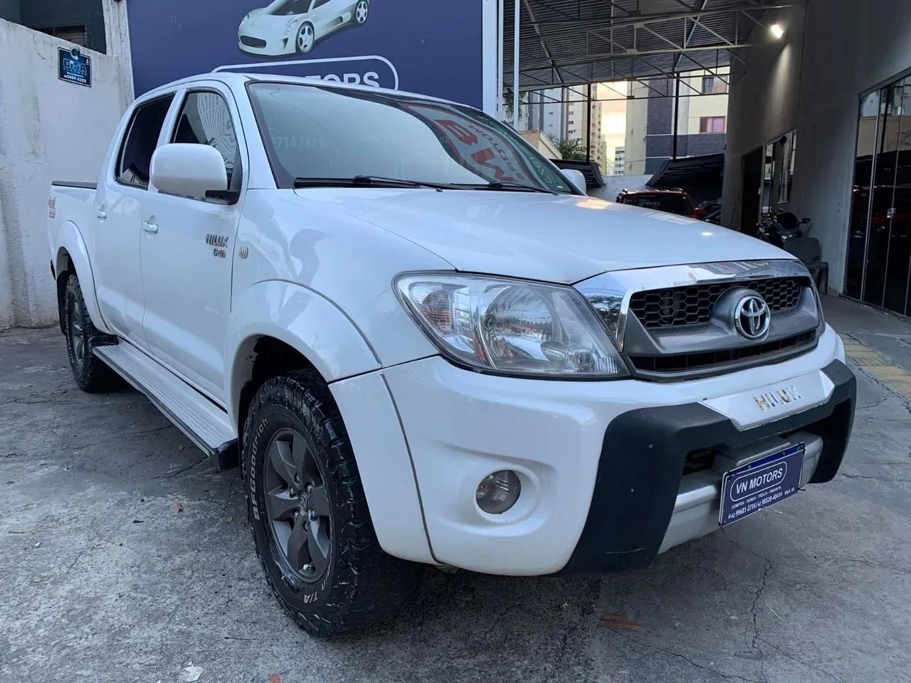 Hilux 2.5 4x4 Diesel manual 2006 bem conservada pego carro no negócio - Foto 3
