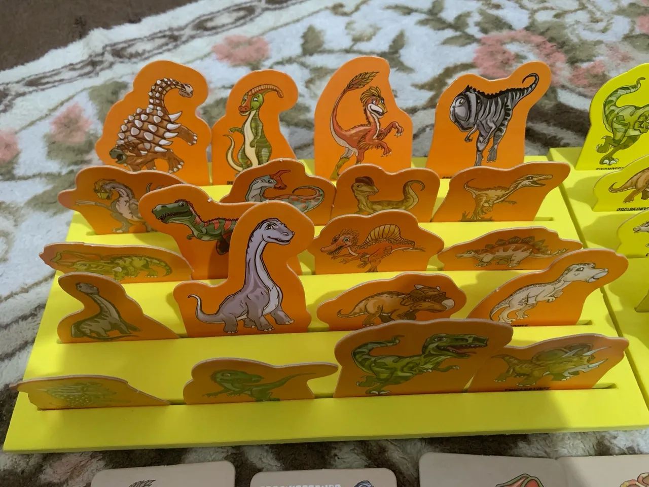 Jogo Quem é Você, Dino Tabuleiro - Foto 4