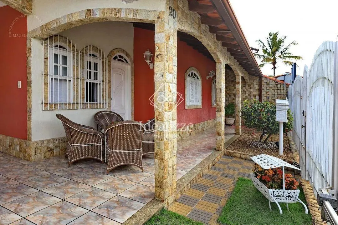 Casa para Venda em Volta Redonda / RJ no bairro Vista Verde